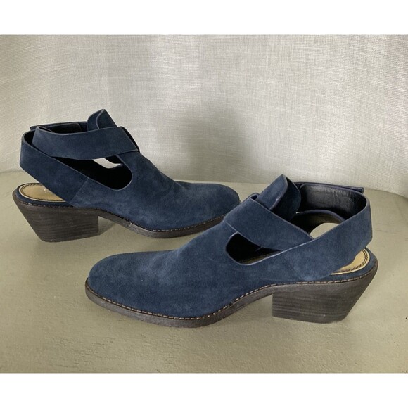 Splendid Suede Booties 7.5 US Carmelo Ankle Wrap Almond Toe Hook & Loop Blue EUC - Picture 8 of 9